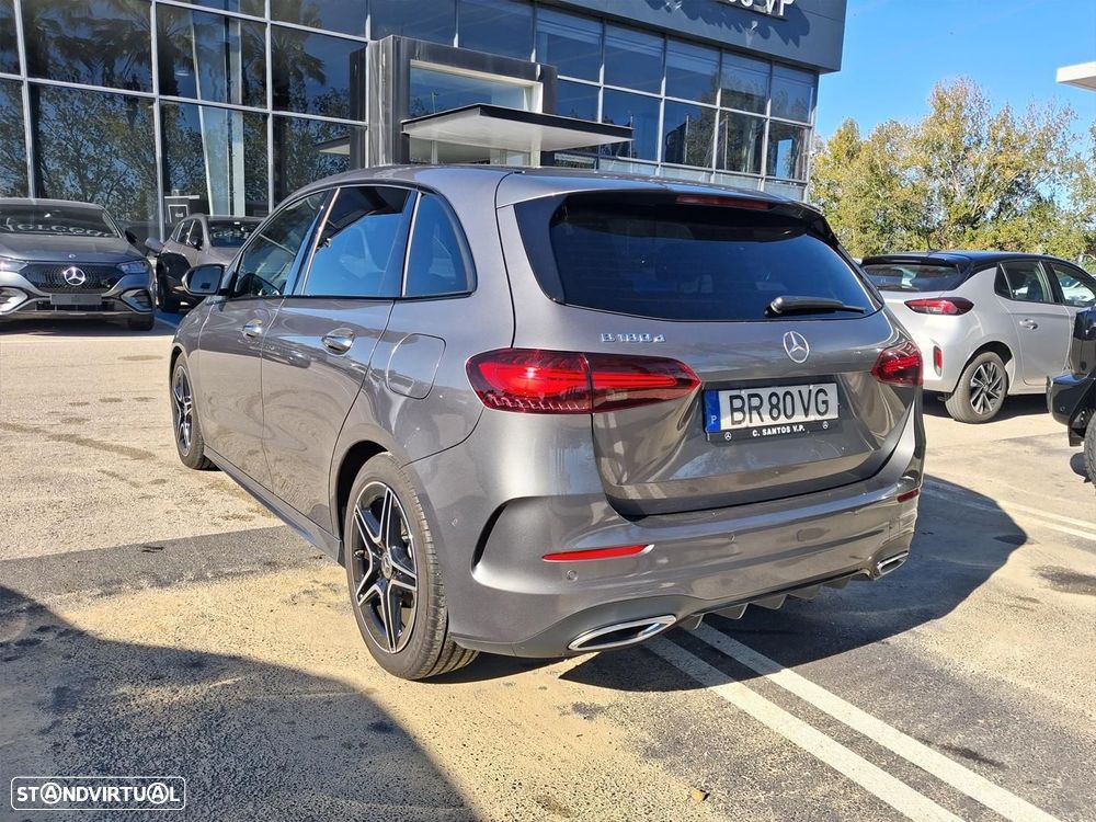 Mercedes-Benz B 180 - 6