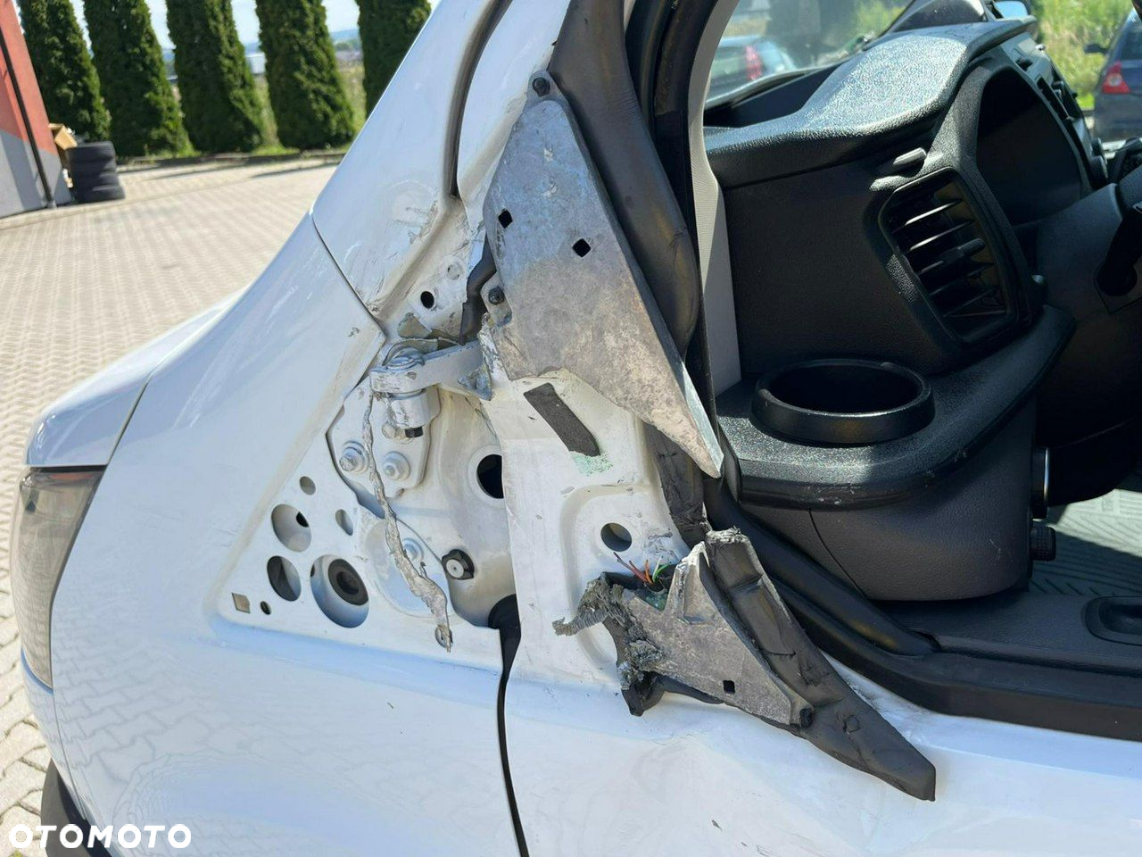 Ford Transit - 19