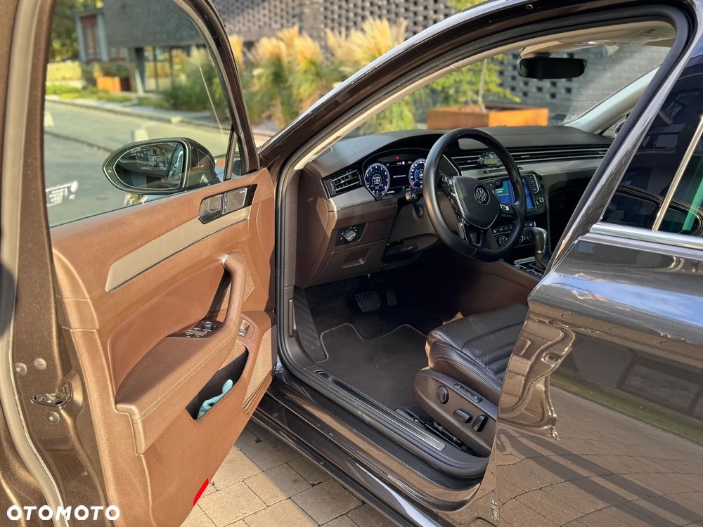 Volkswagen Passat 2.0 TSI BMT Highline DSG - 16