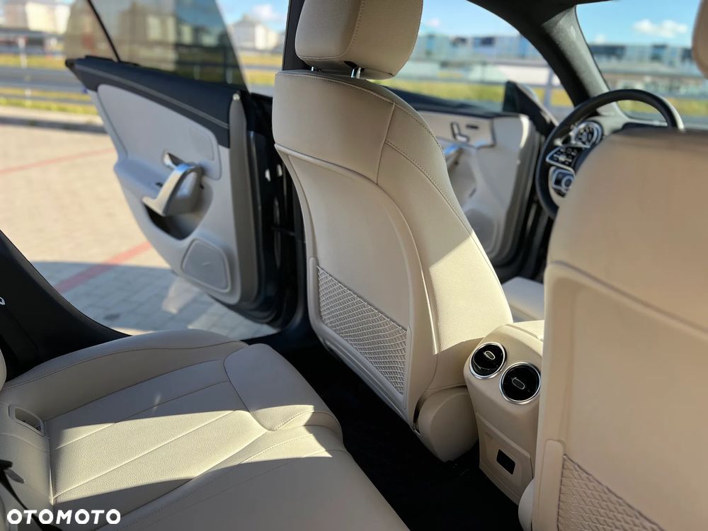 Mercedes-Benz CLA 220 d Progressive 8G-DCT - 9