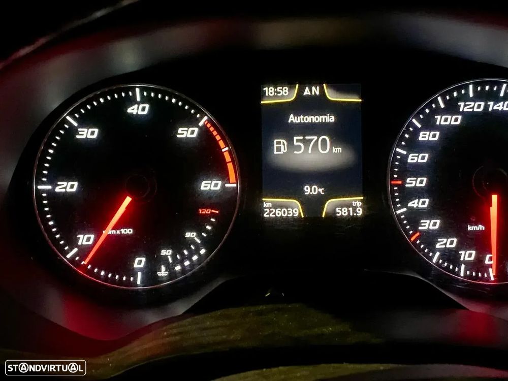 SEAT Leon ST 1.6 TDI Style Ecomotive - 2