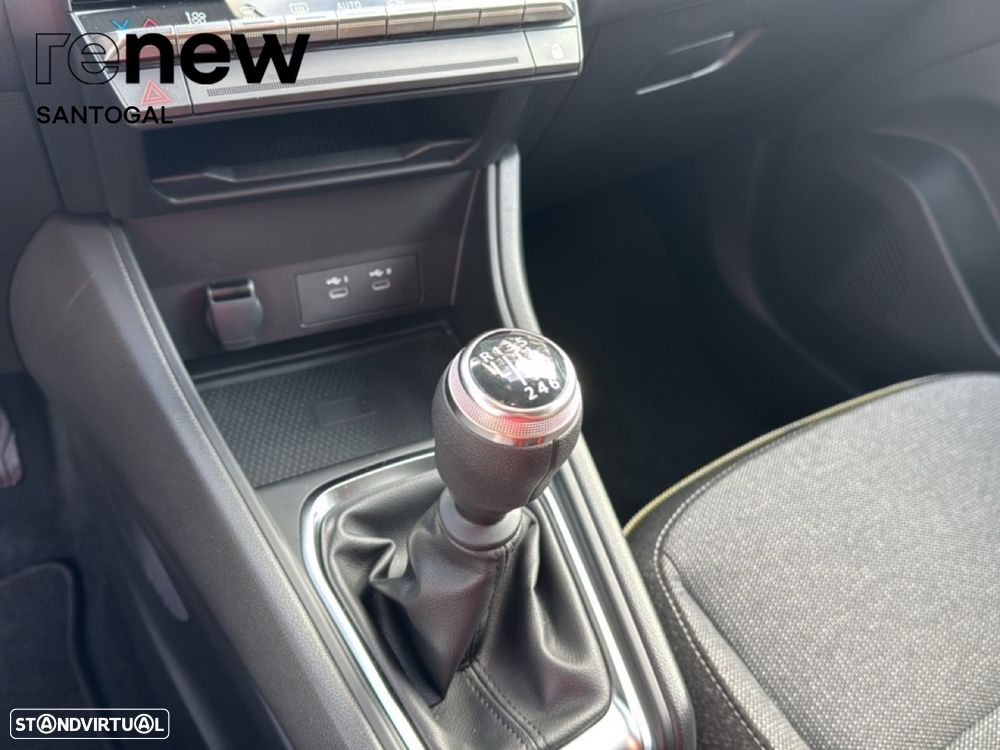 Renault Captur 1.0 TCe Techno - 17