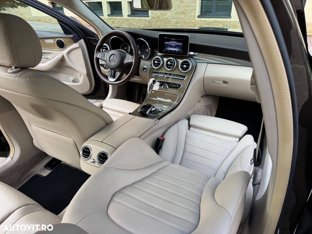 Mercedes-Benz C 220 CDI DPF Automatik Avantgarde - 3