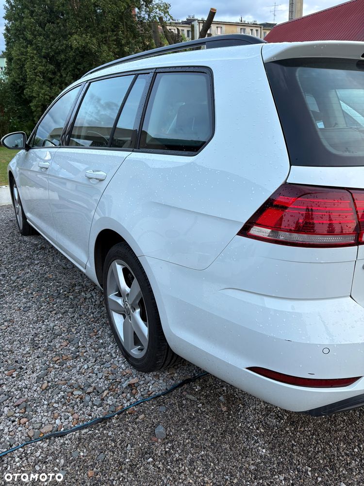 Volkswagen Golf 1.6 TDI BMT Comfortline - 12