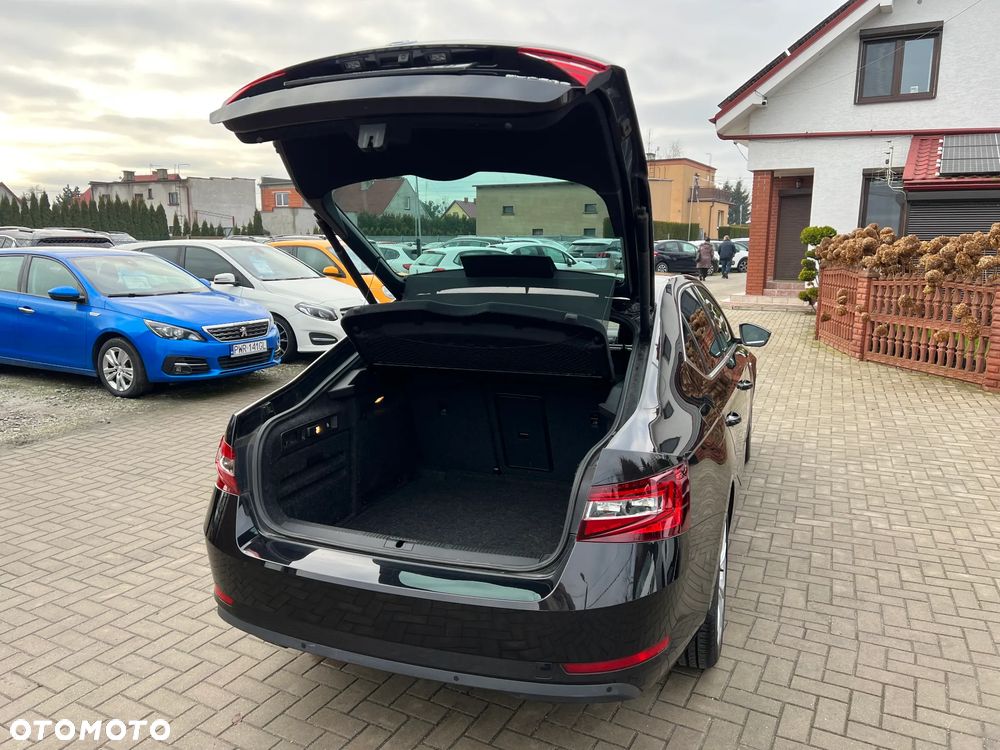 Skoda Superb - 28