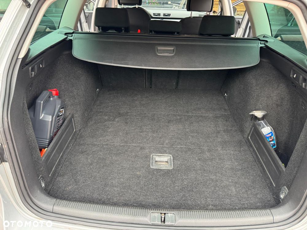 Volkswagen Passat 2.0 TDI Comfortline CityLine - 19