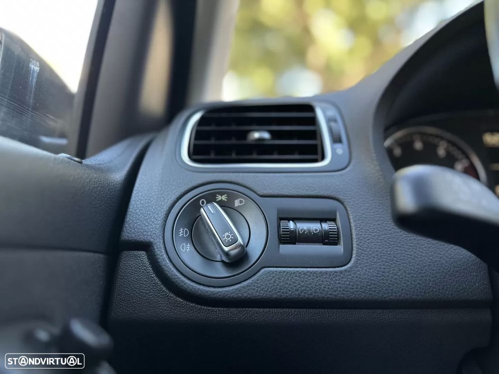 VW Polo 1.2 TSi Street - 29