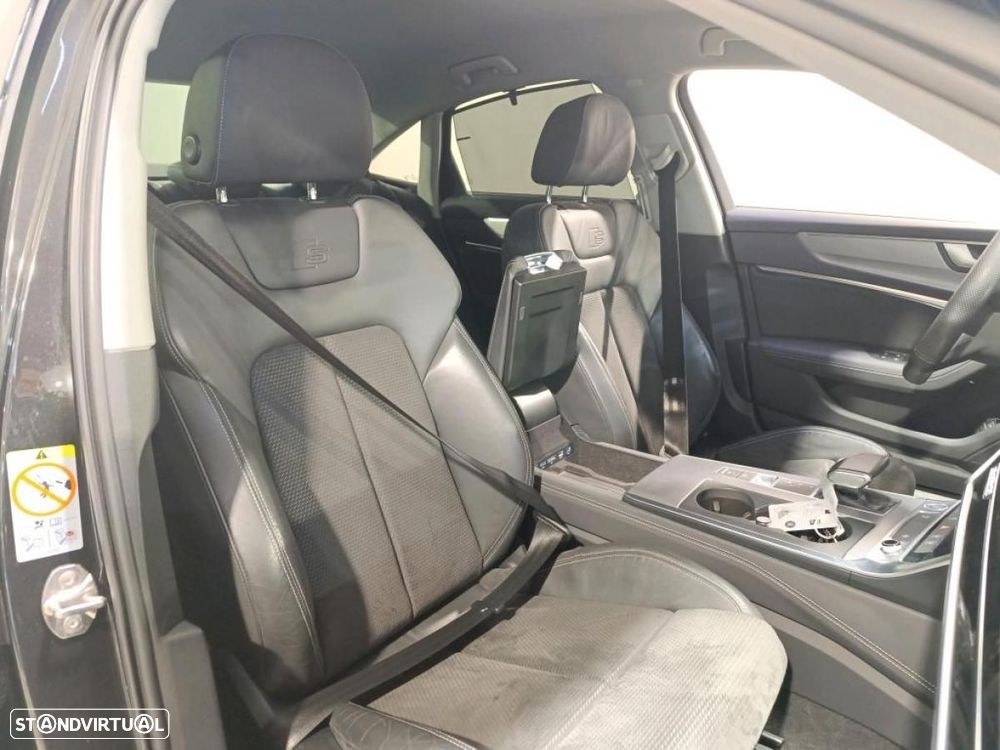 Audi A6 55 TFSIe quattro Competition S tronic - 6