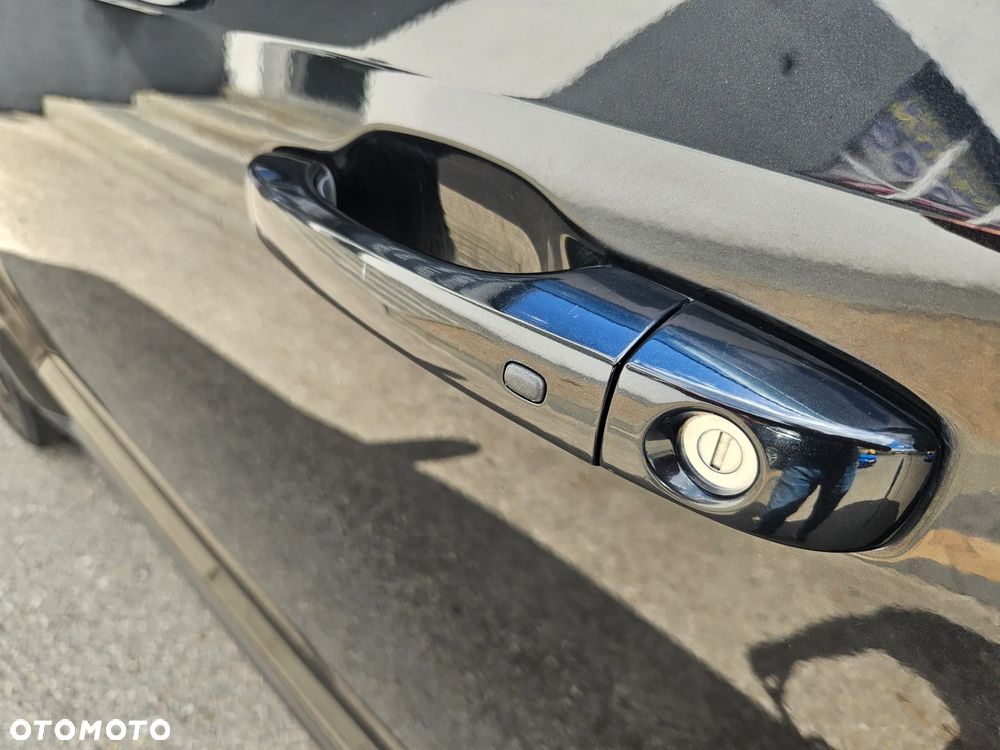 Fiat Freemont 2.0 Multijet 16V DPF Automatik Allrad Black Code - 23