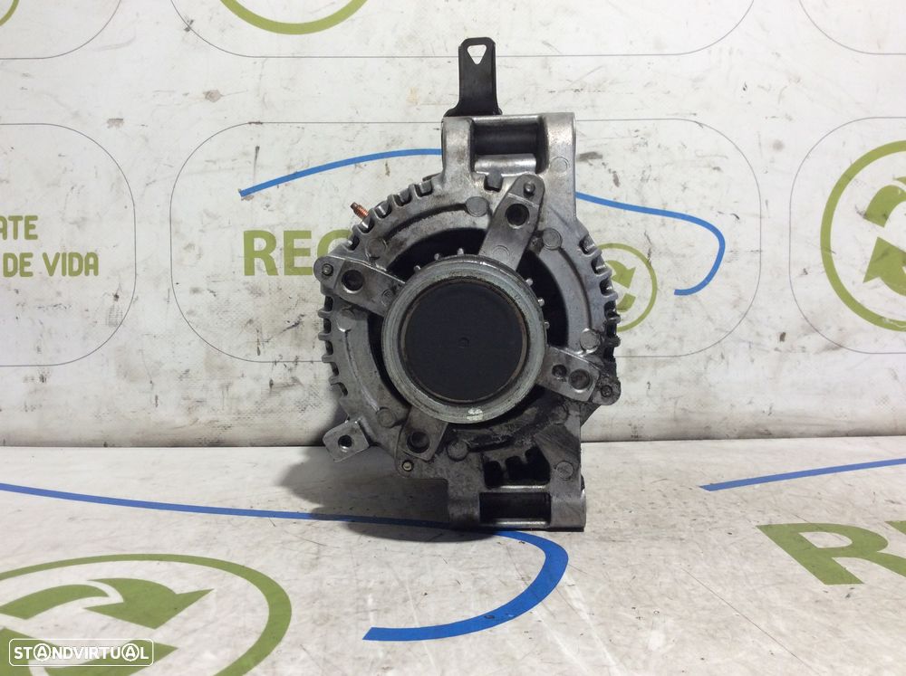 Alternador Toyota Verso - 6