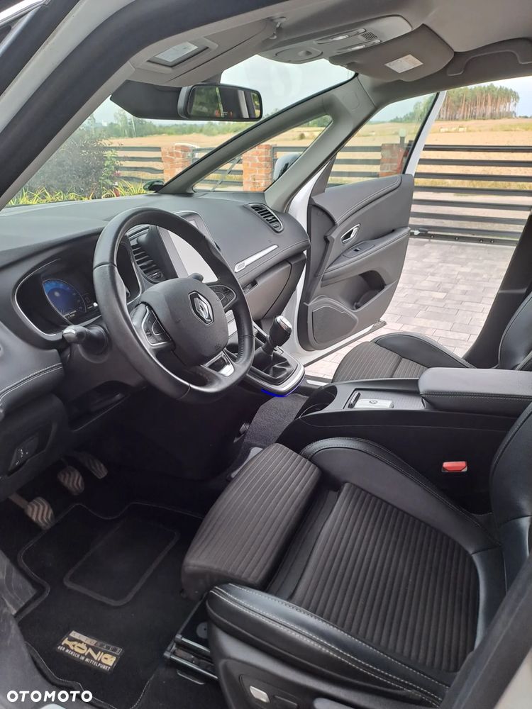 Renault Scenic - 7