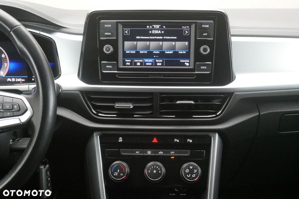 Volkswagen T-Roc 1.5 TSI Life - 10
