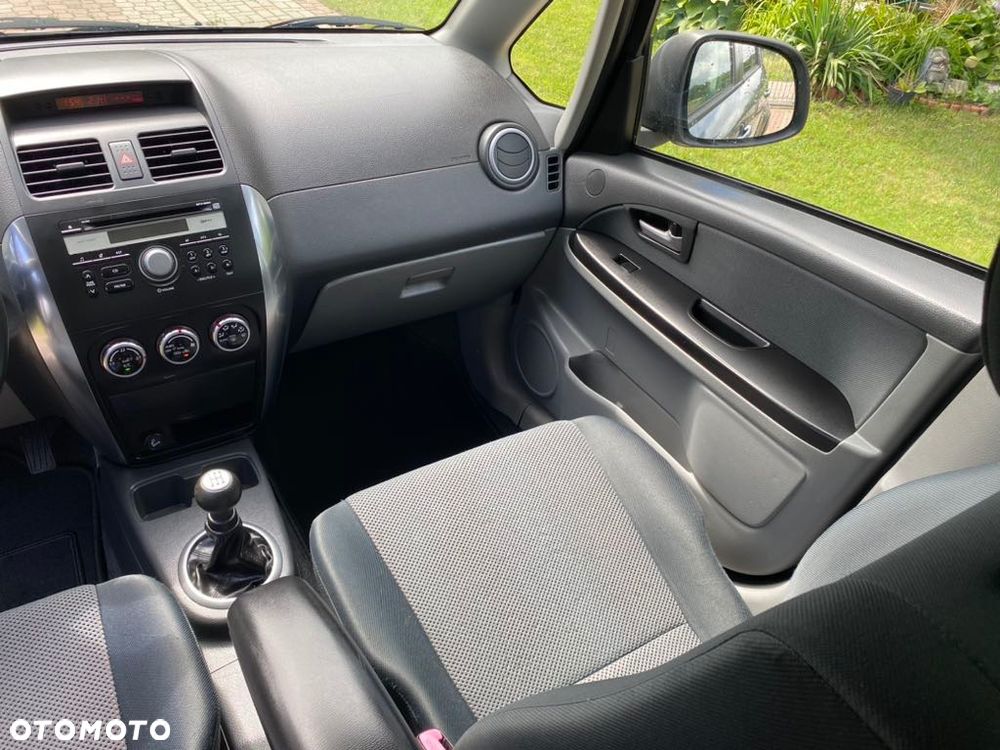 Suzuki SX4 1.6 VVT 4x4 Comfort - 6