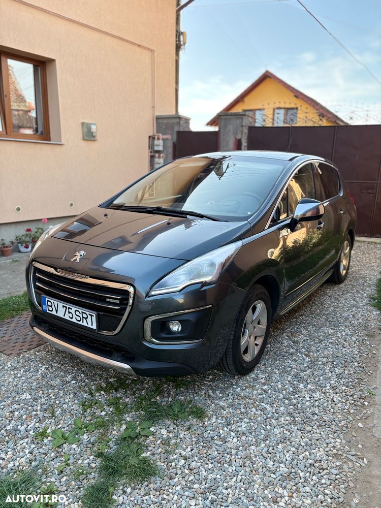 Peugeot 3008 HYbrid4 - 2
