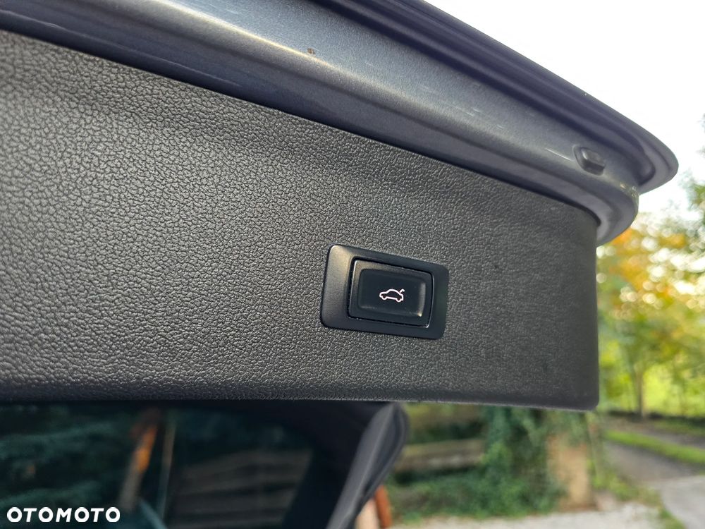 Audi A4 Allroad 2.0 TDI Quattro S tronic - 30