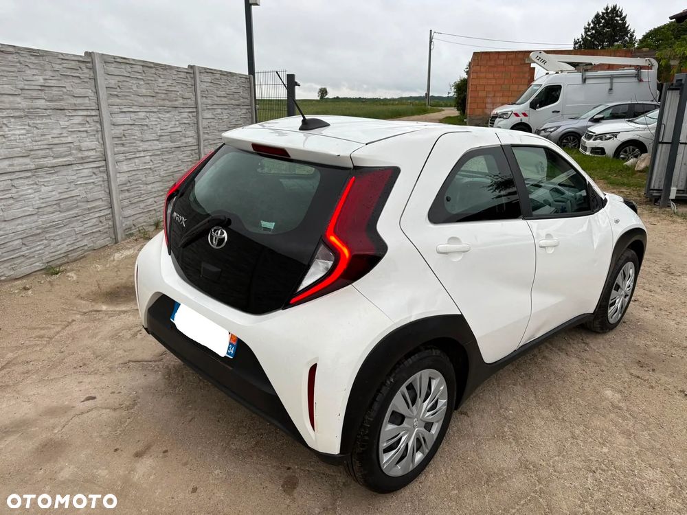 Toyota Aygo X Limited - 38