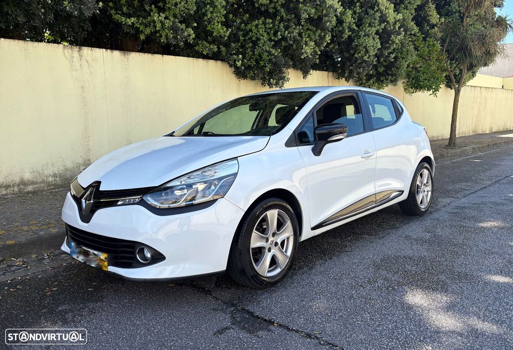 Renault Clio 1.5 dCi Dynamique S - 12