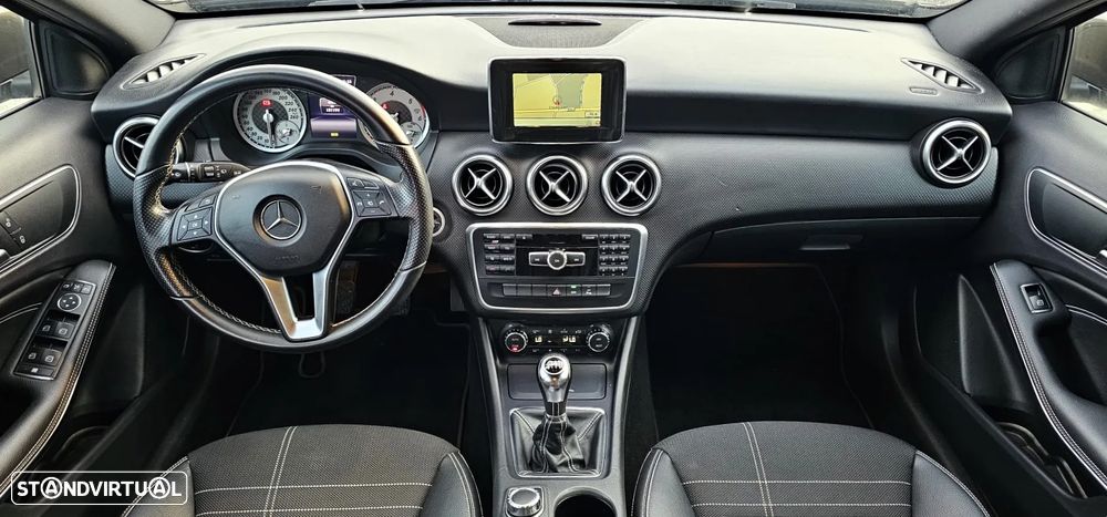 Mercedes-Benz A 180 CDI (BlueEFFICIENCY) Urban - 15
