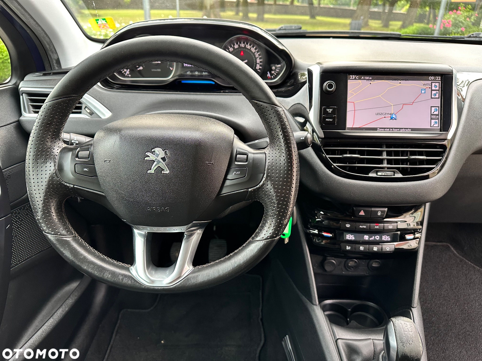 Peugeot 208 95 VTI Active - 8