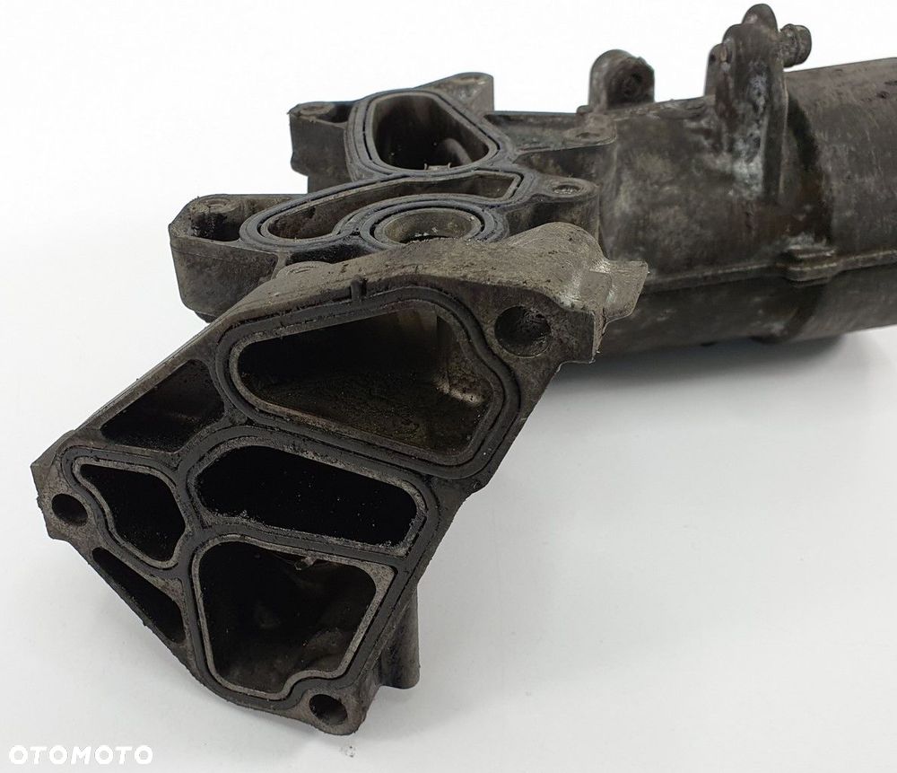 PODSTAWA FILTRA OLEJU BMW 7 E65 3.0 D 7788453 - 2
