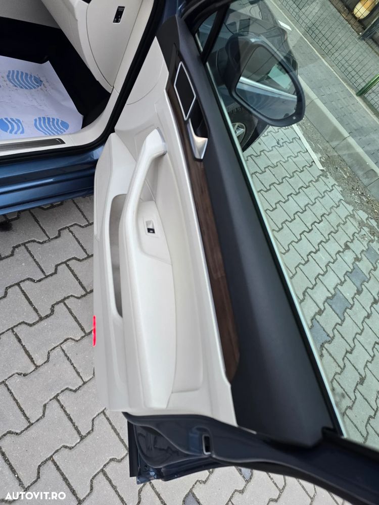 Volkswagen Passat - 17