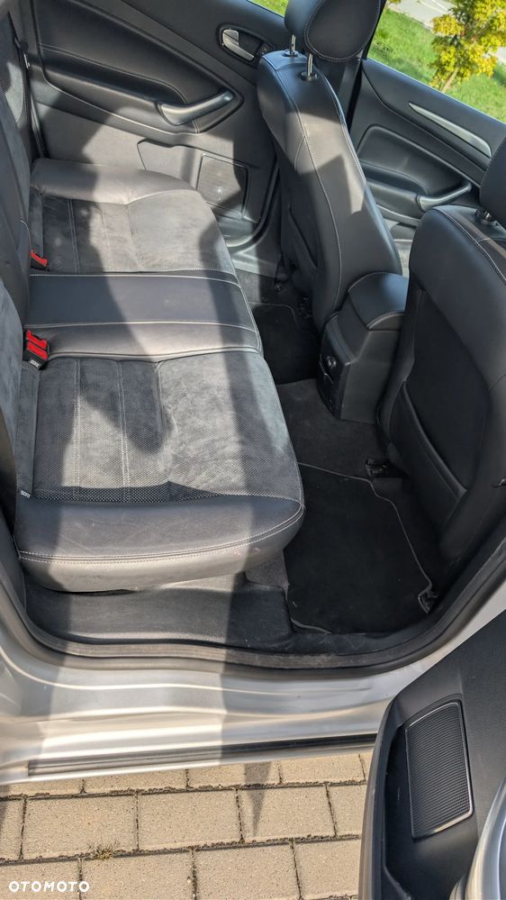 Ford Mondeo 2.0 TDCi Titanium X - 11
