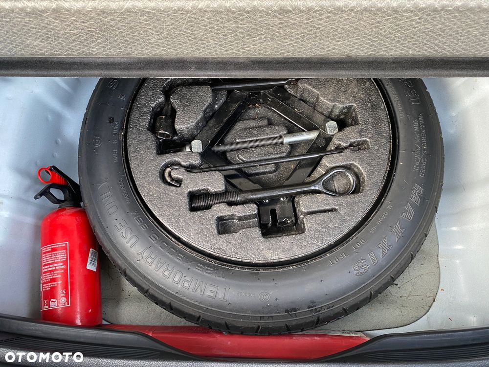 Kia Ceed ver-1-6-crdi-scr-l-business-line - 22