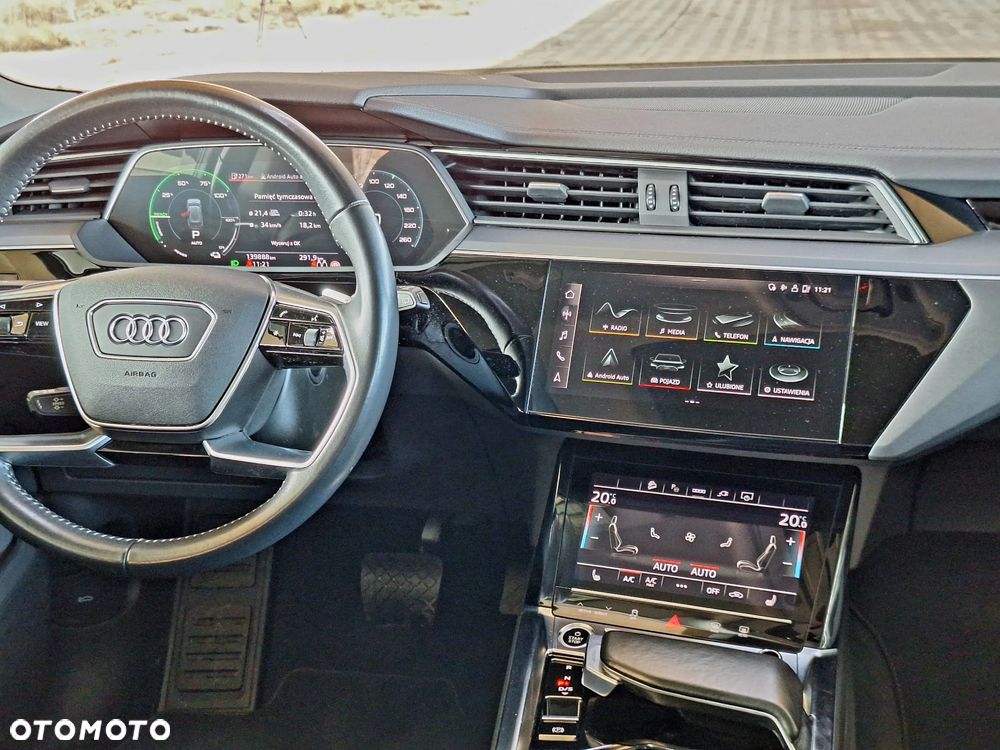 Audi e-tron 55 Quattro Advanced - 24