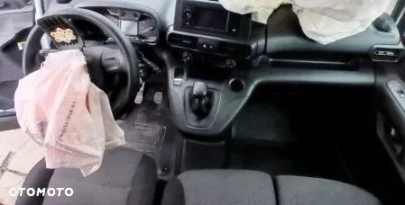 Toyota PROACE CITY wersja LONG + części do naprawy. - 7