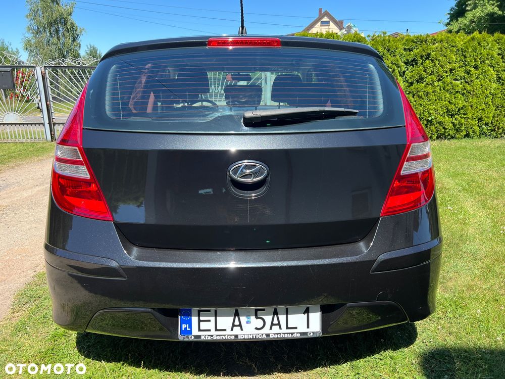 Hyundai i30 1.4 Blue Comfort - 11