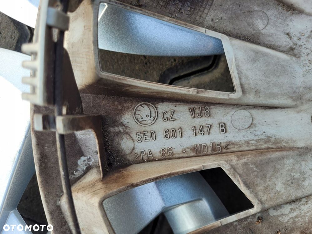 SKODA OCTAVIA III KOŁPAKI 16" KOMPLET ORYGINAŁ 5E0601147B - 3