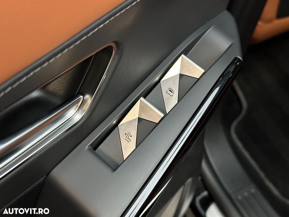 DS Automobiles DS 7 Crossback - 27