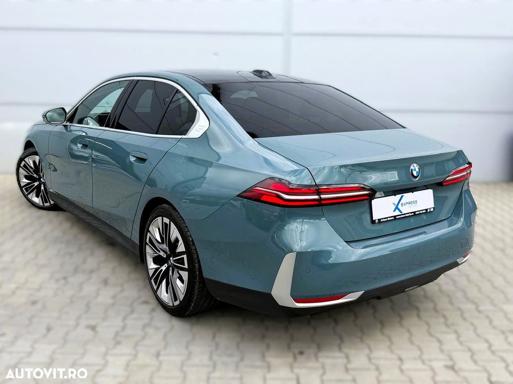 BMW Seria 5 520d xDrive AT MHEV - 4