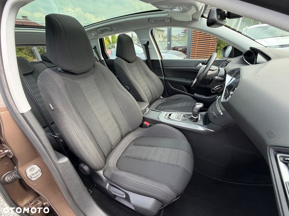 Peugeot 308 BlueHDi 150 EAT6 Stop & Start Business-Line - 38