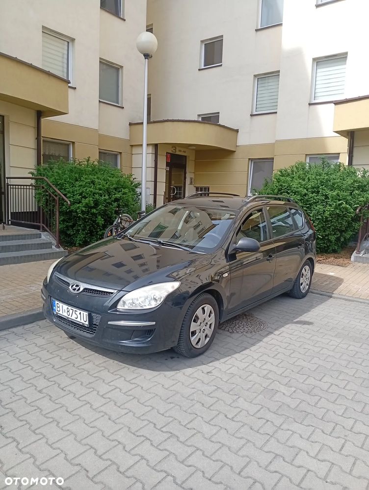 Hyundai i30 1.6 Classic + - 4