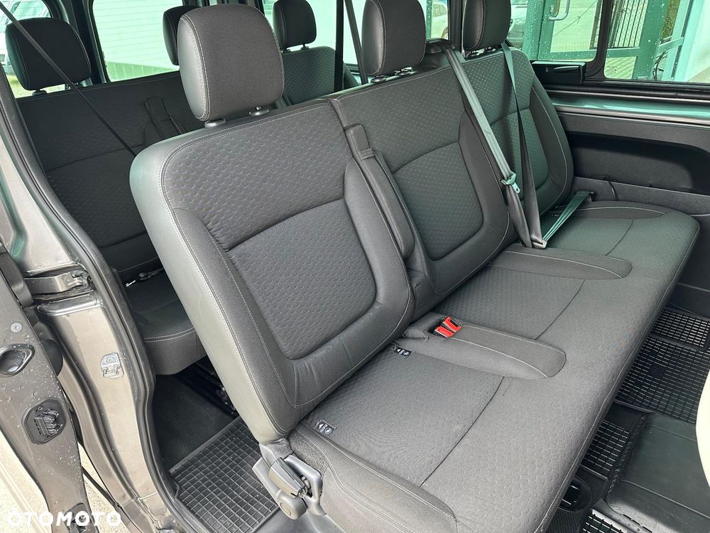 Opel Vivaro - 12