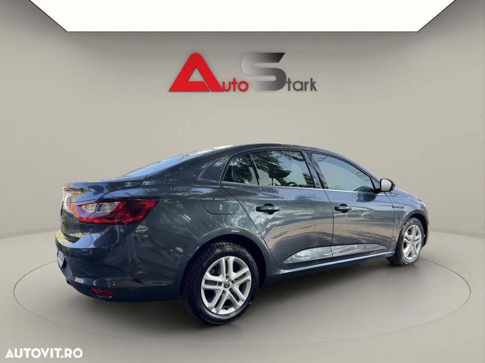 Renault Megane TCe 140 GPF Life - 12