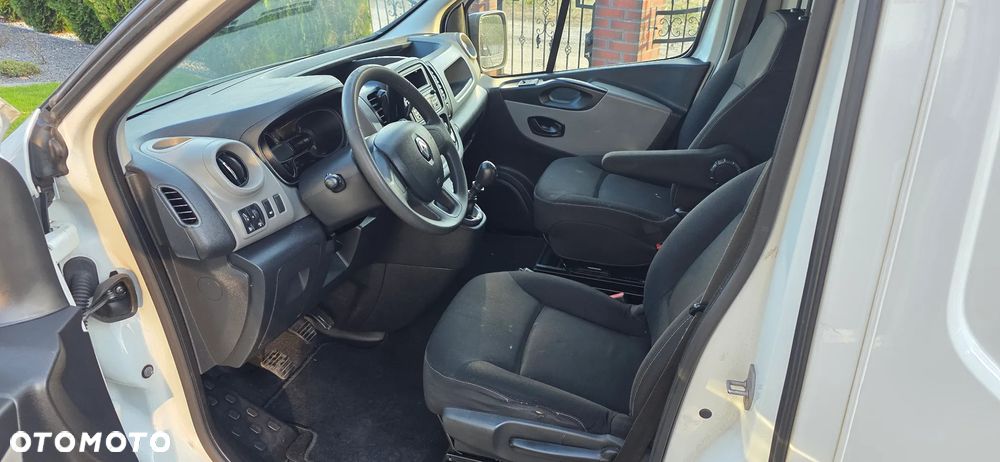 Renault Trafic - 6