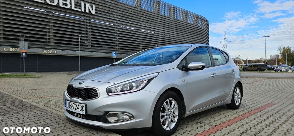 Kia Ceed - 1