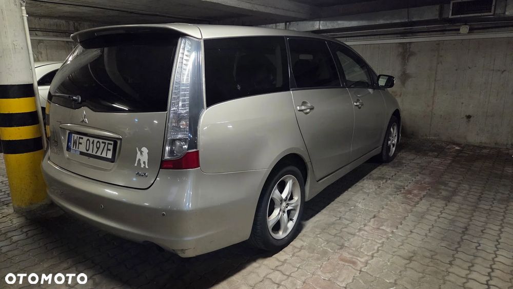 Mitsubishi Grandis 2.0 DID Intense - 3