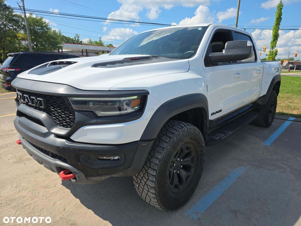 RAM 1500 TRX - 2