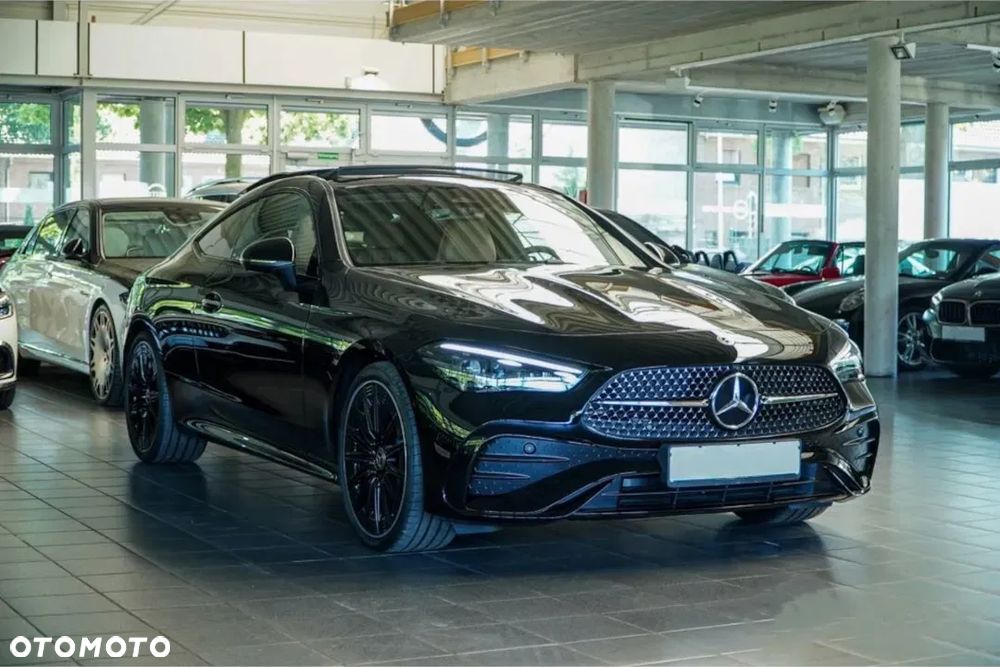 Mercedes-Benz CLE 200 mHEV 4-Matic AMG Line - 3