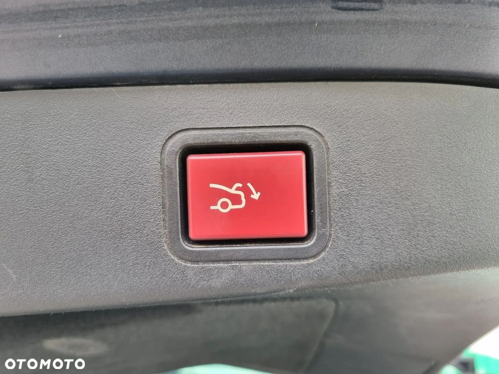 Citroën C5 Tourer HDi 165 FAP Exclusive - 14