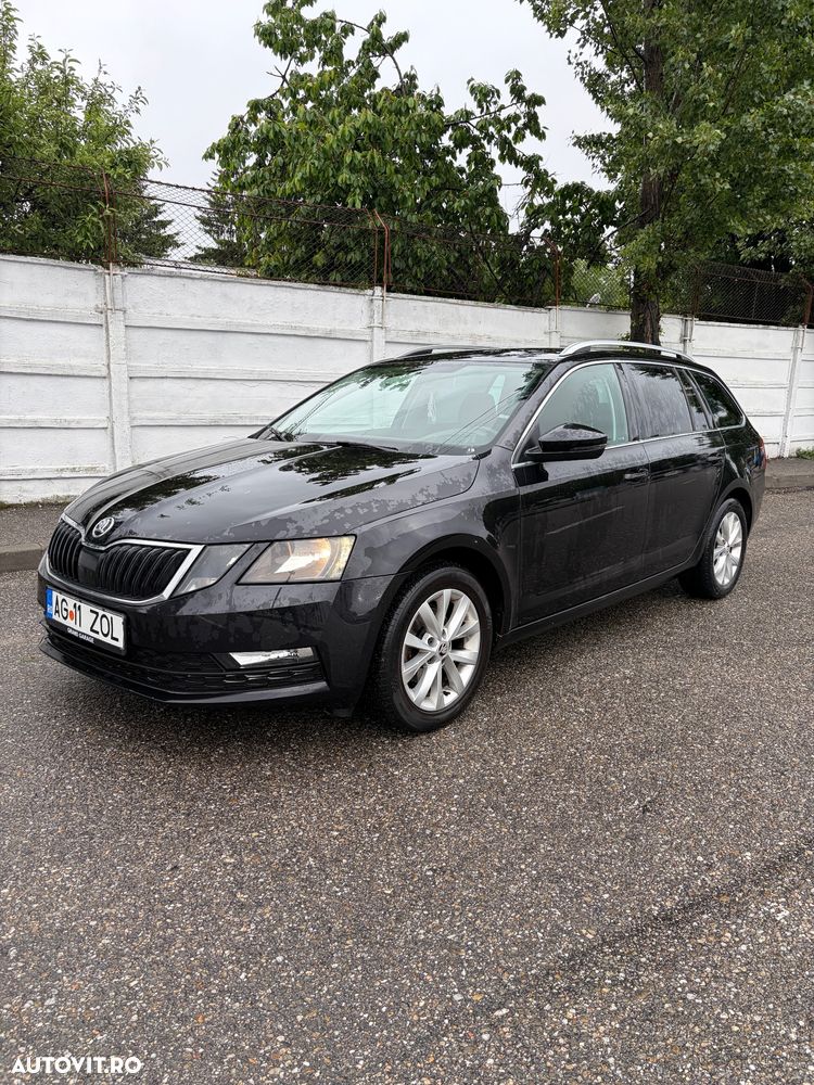 Skoda Octavia 1.6 TDI DSG Premium Edition - 1