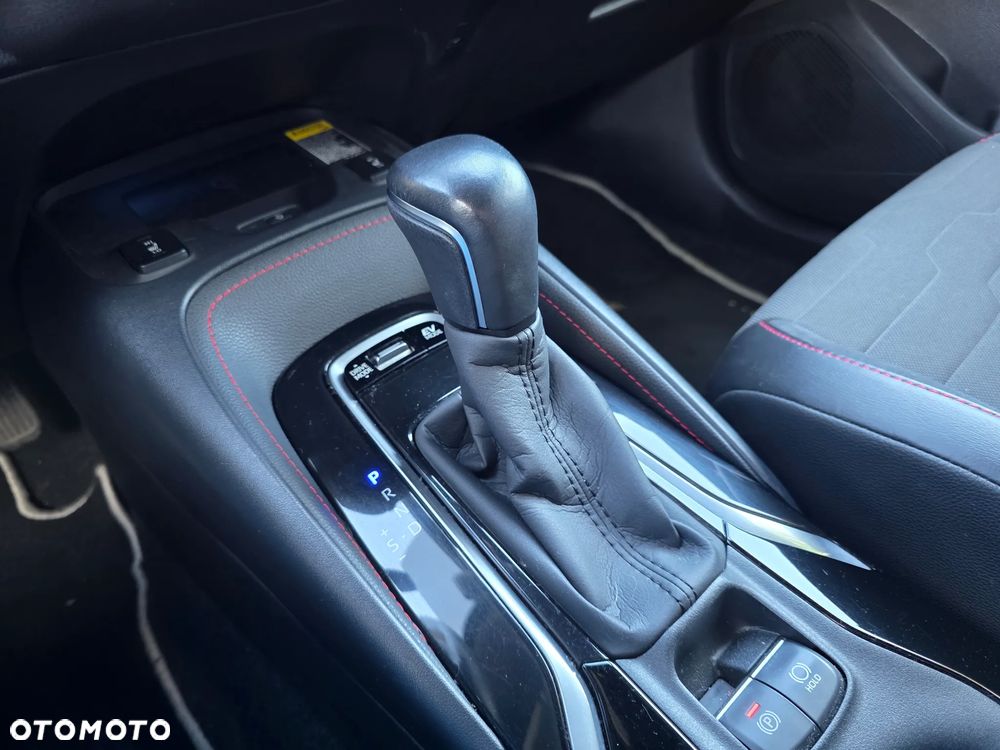 Toyota Corolla 2.0 Hybrid Executive - 20