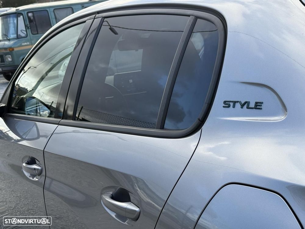 Peugeot 208 PureTech 100 Style - 16