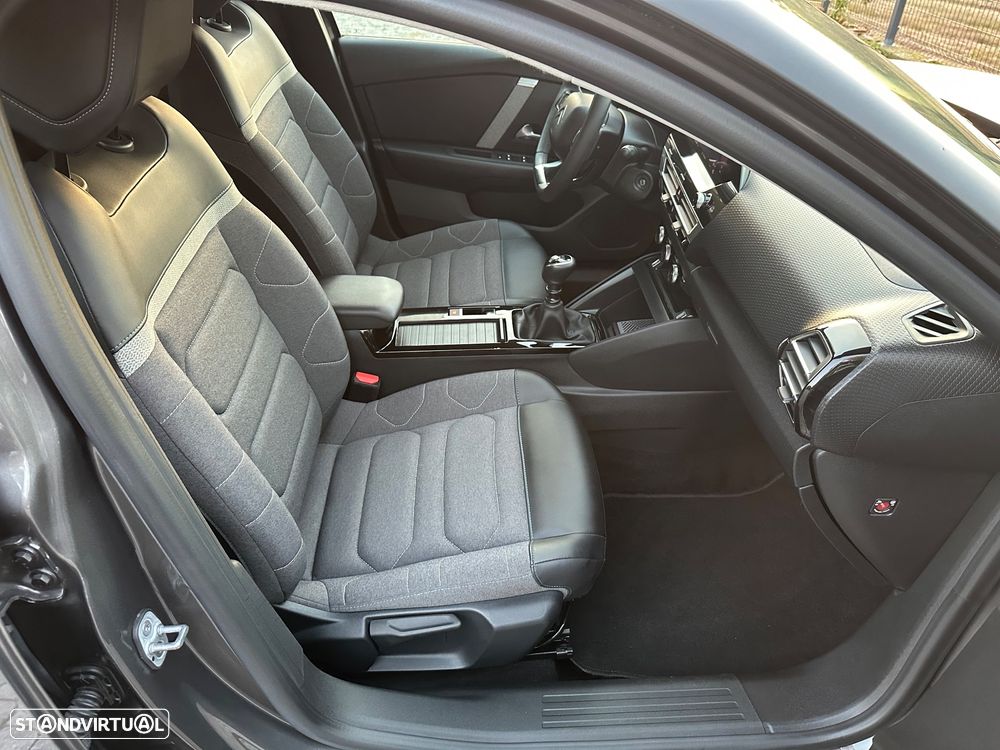 Citroën C4 PureTech 130 Stop&Start FEEL PACK - 13