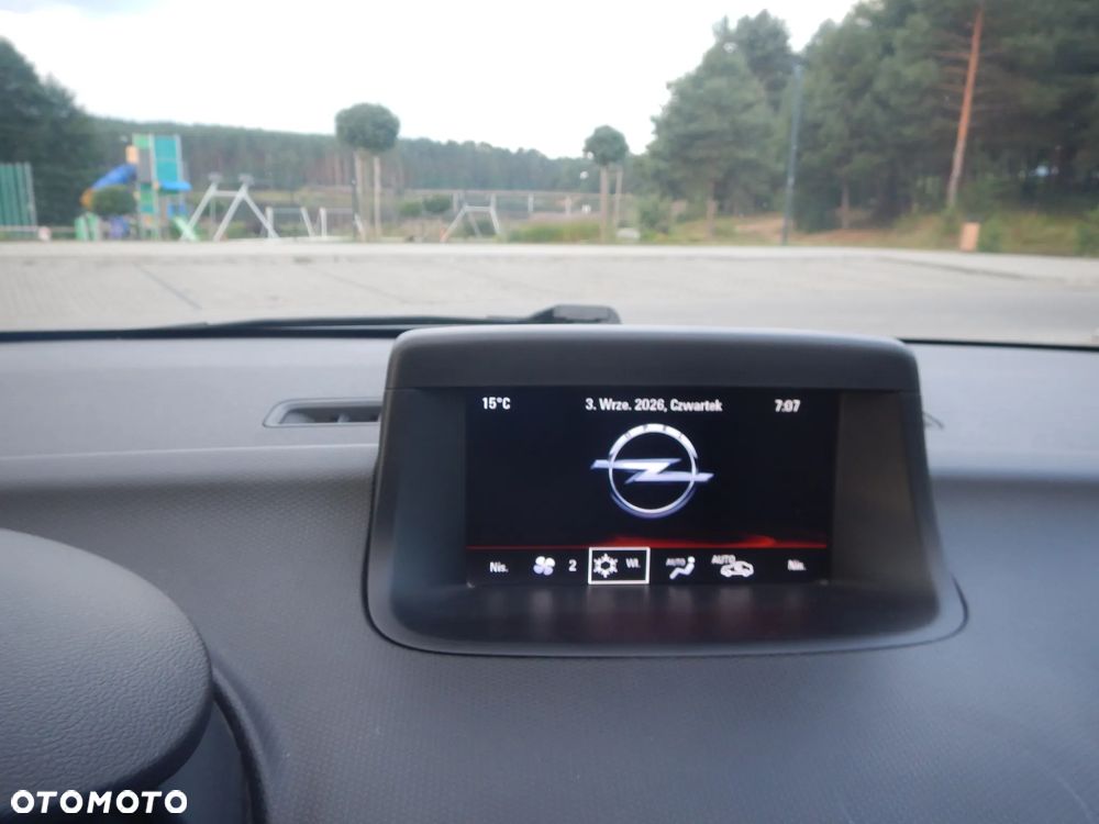 Opel Meriva 1.4 T Enjoy S&S - 10