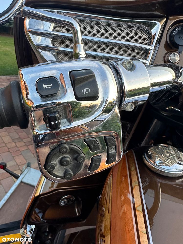 Indian Roadmaster - 14