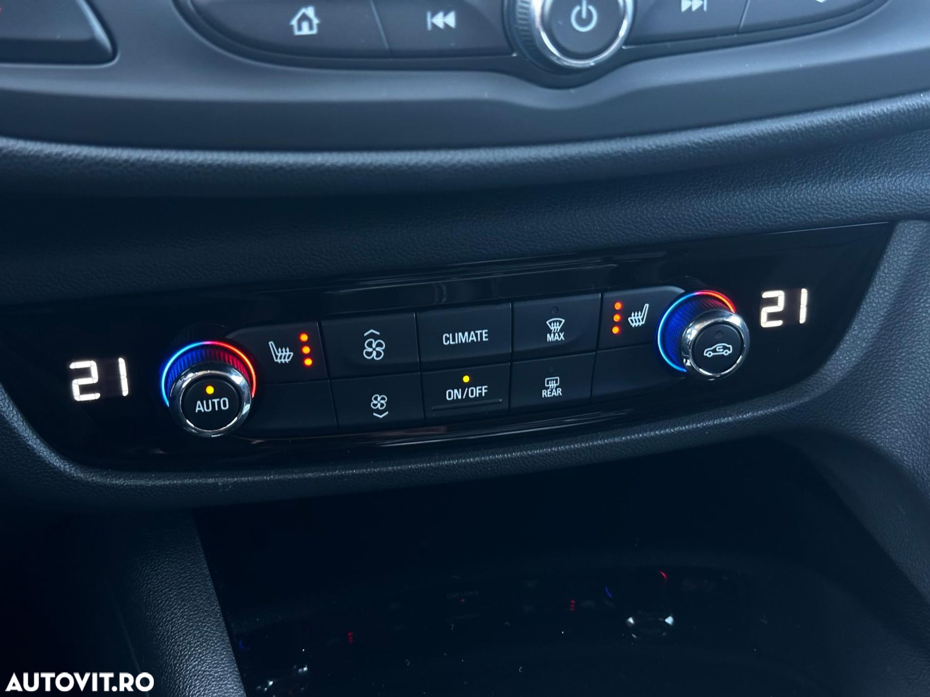 Opel Insignia - 13